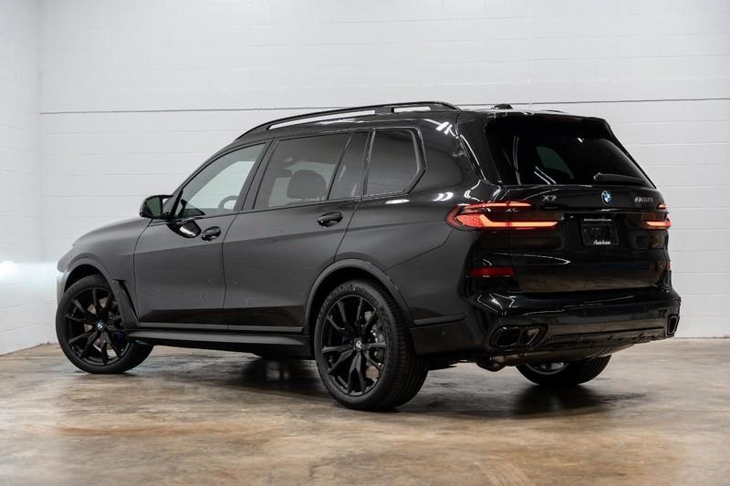 new 2025 BMW X7 car, priced at $123,905