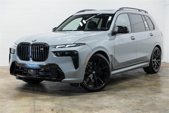 new 2025 BMW X7 car, priced at $123,125