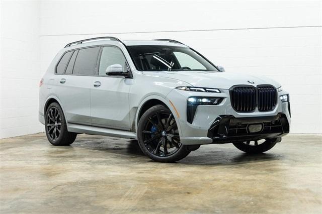 new 2025 BMW X7 car, priced at $98,365