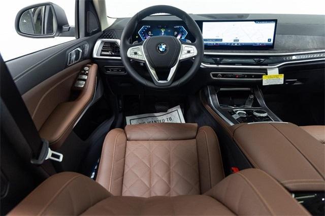 used 2025 BMW X7 car, priced at $82,990