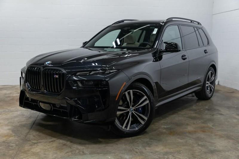 new 2025 BMW X7 car, priced at $117,325