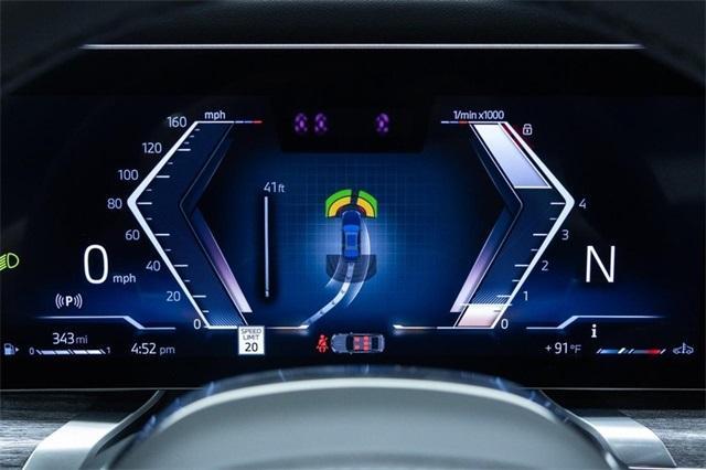 new 2025 BMW 760 car, priced at $145,725