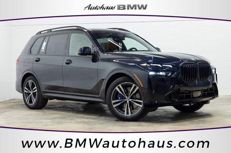 new 2025 BMW X7 car, priced at $97,425