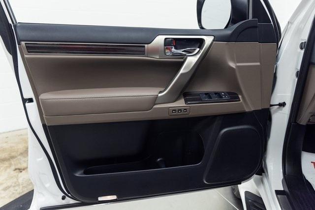 used 2020 Lexus GX 460 car, priced at $41,990