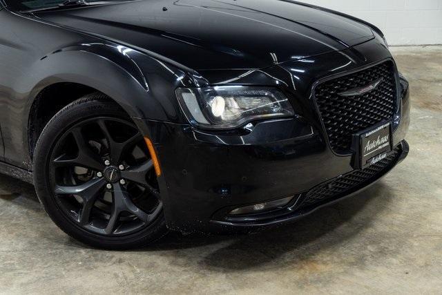 used 2022 Chrysler 300 car, priced at $26,000