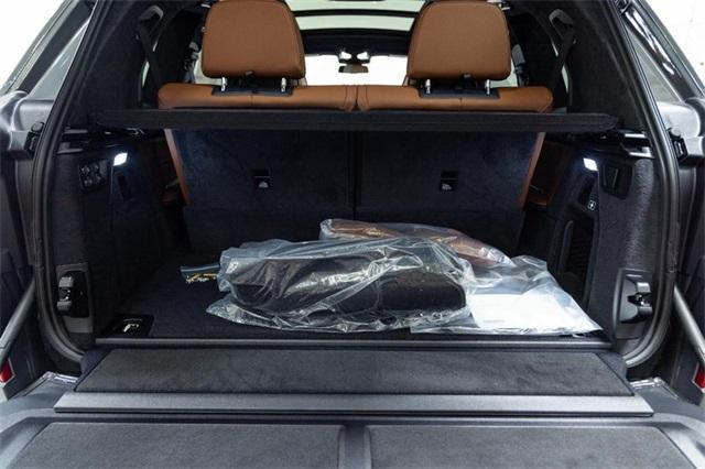 new 2026 BMW X7 car, priced at $127,775