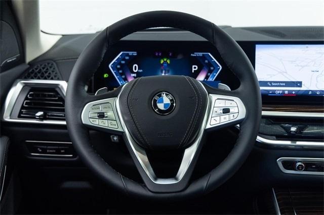 new 2026 BMW X7 car, priced at $94,225