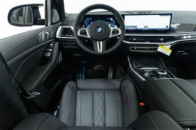 new 2025 BMW X7 car, priced at $122,825