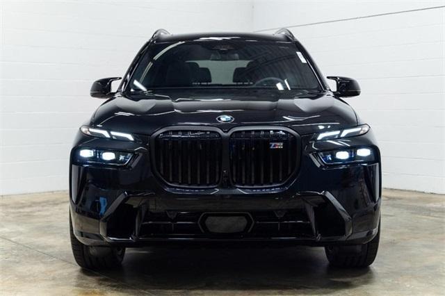 new 2026 BMW X7 car, priced at $124,725