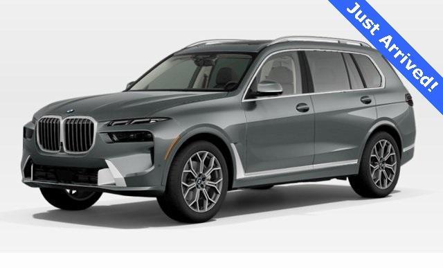 new 2025 BMW X7 car, priced at $90,295