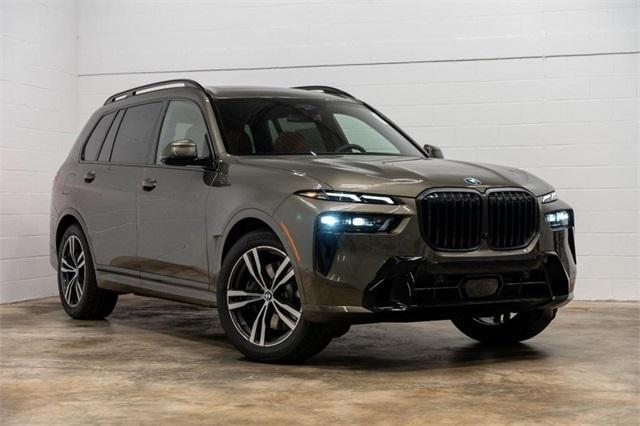 new 2025 BMW X7 car, priced at $97,065