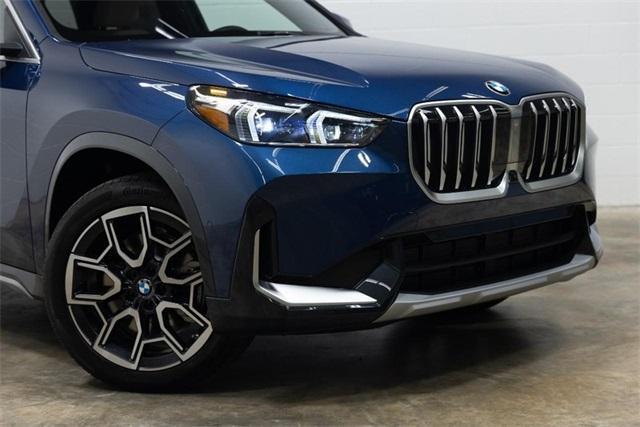 new 2025 BMW X1 car, priced at $47,525