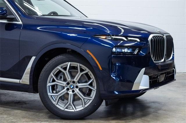 new 2026 BMW X7 car, priced at $102,235