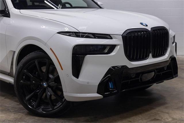 new 2025 BMW X7 car, priced at $96,895