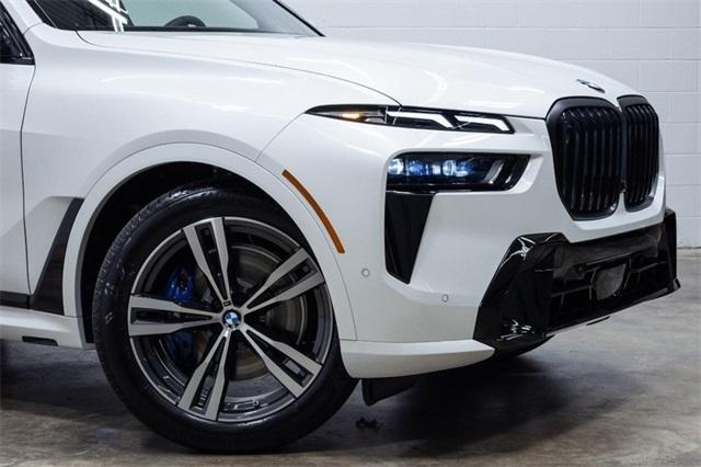 new 2026 BMW X7 car, priced at $98,725