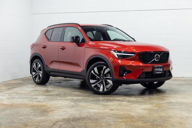 used 2024 Volvo XC40 car, priced at $36,399