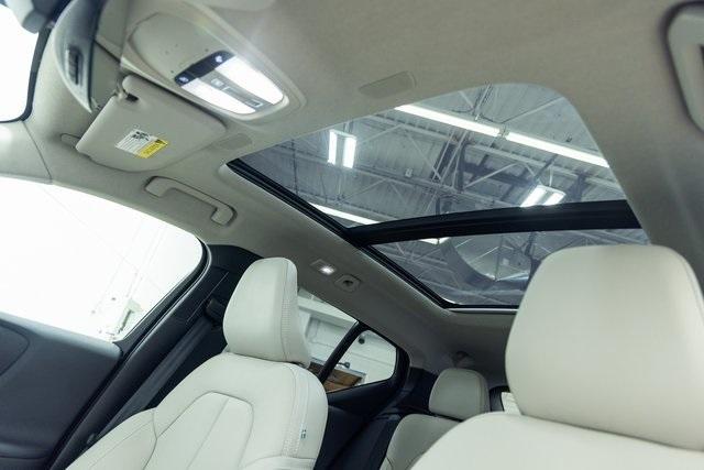 used 2024 Volvo XC40 car, priced at $36,399