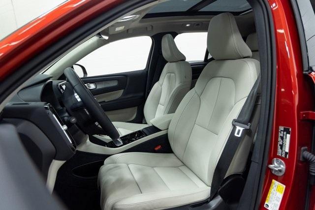 used 2024 Volvo XC40 car, priced at $36,399