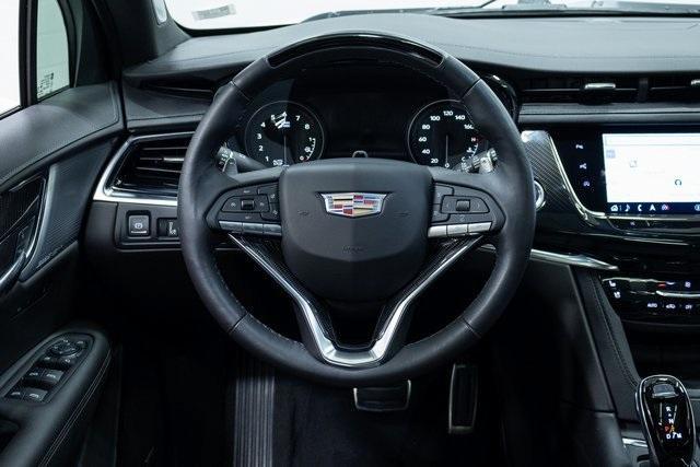 used 2022 Cadillac XT6 car, priced at $39,990