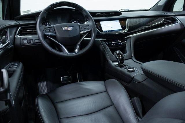 used 2022 Cadillac XT6 car, priced at $39,990