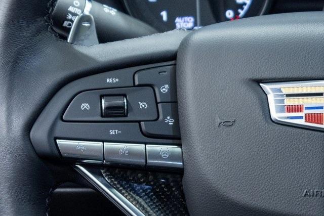 used 2022 Cadillac XT6 car, priced at $39,990