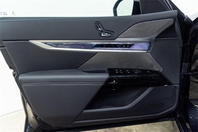 new 2025 BMW 740 car, priced at $105,825