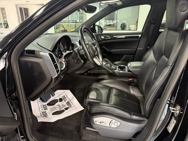used 2018 Porsche Cayenne car, priced at $30,998