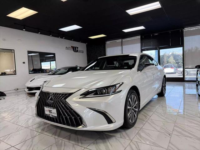 used 2022 Lexus ES 300h car, priced at $25,998