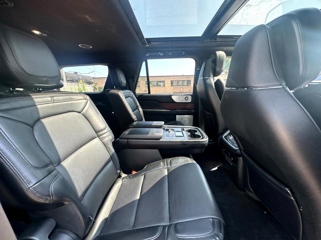 used 2021 Lincoln Navigator car, priced at $39,998