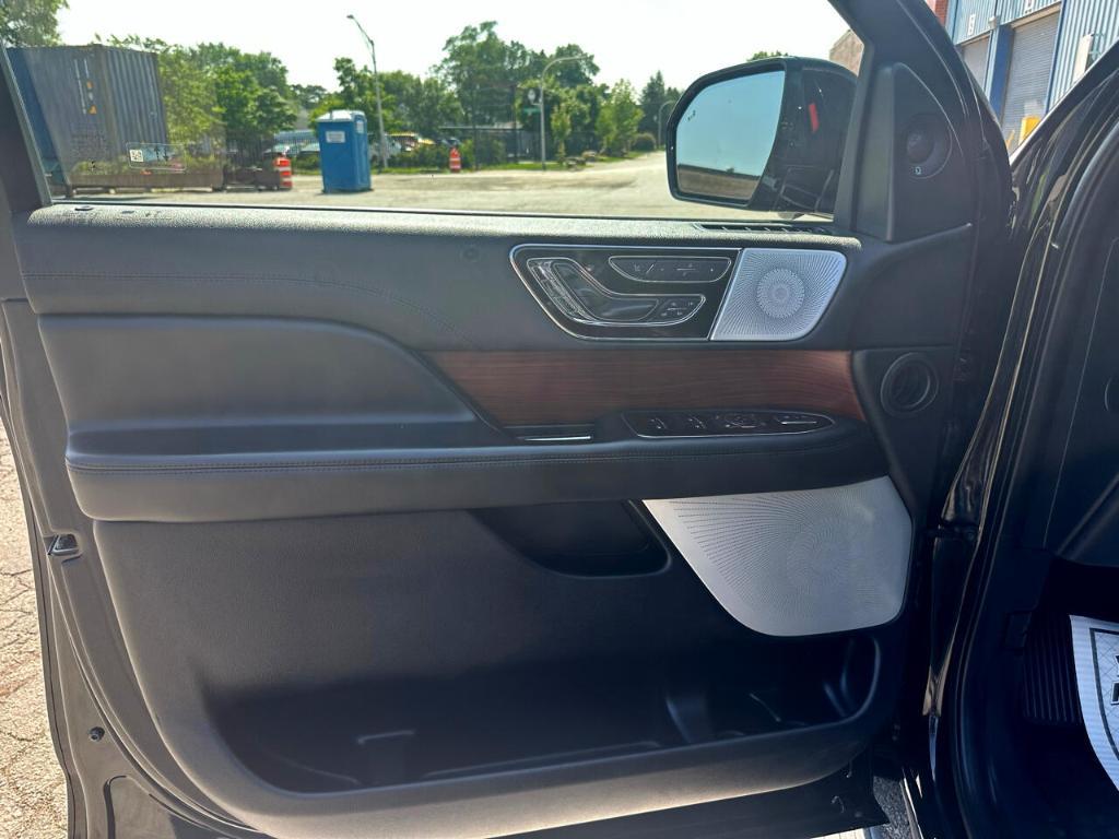 used 2021 Lincoln Navigator car, priced at $39,998