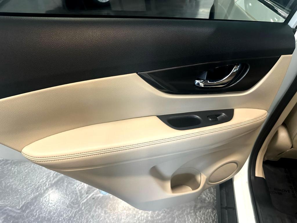 used 2019 Nissan Rogue car