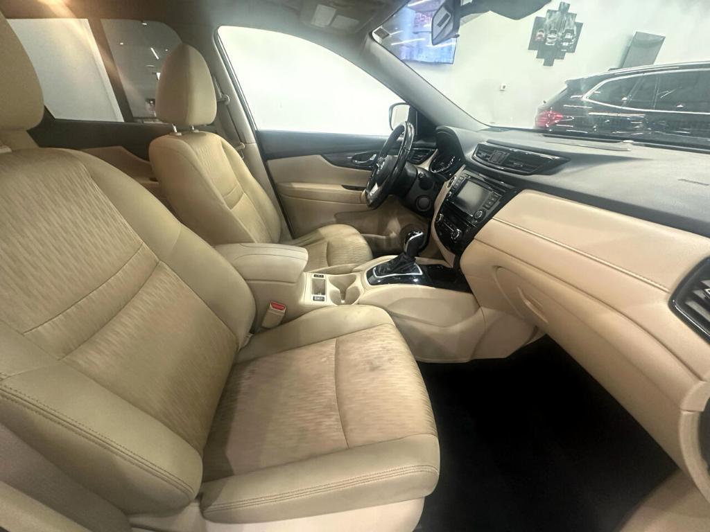 used 2019 Nissan Rogue car