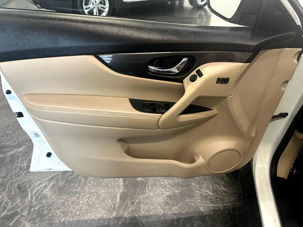 used 2019 Nissan Rogue car