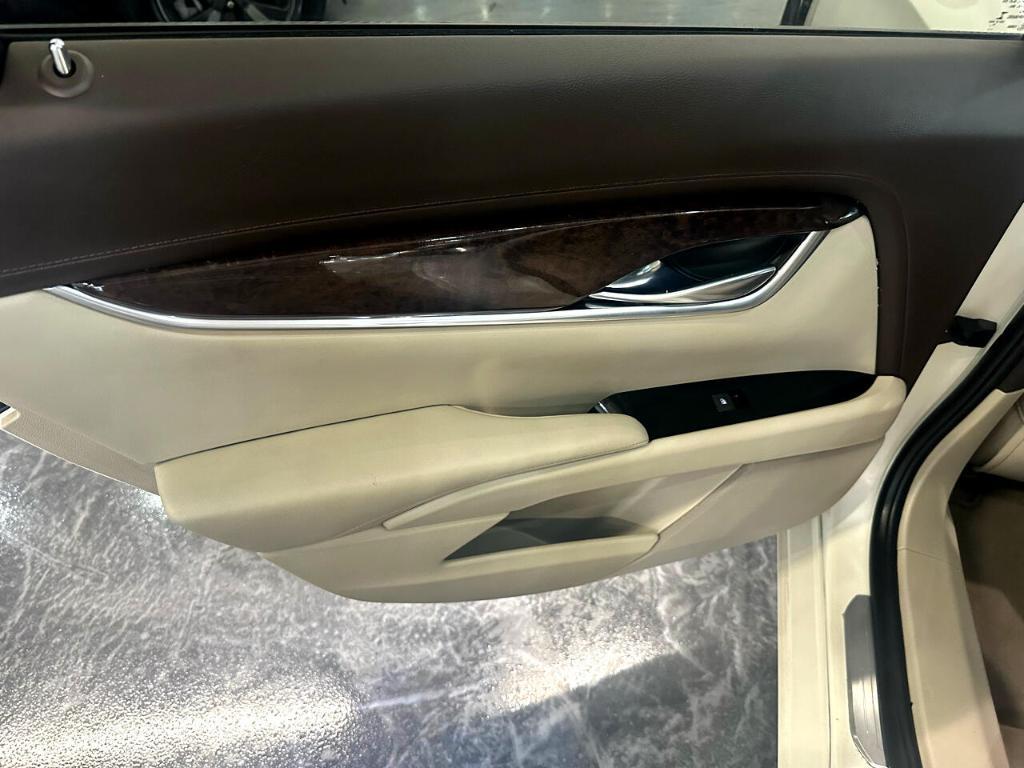 used 2013 Cadillac XTS car, priced at $10,499