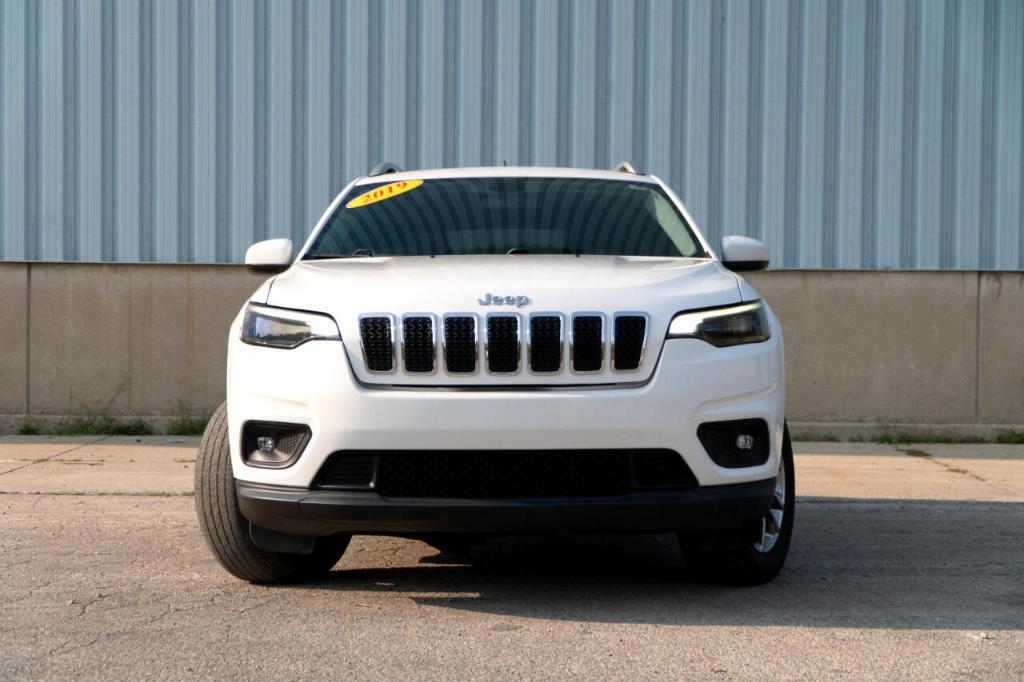 used 2019 Jeep Cherokee car, priced at $12,995