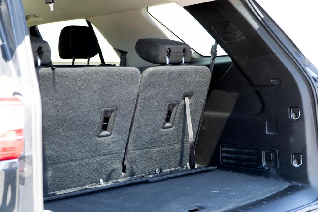 used 2020 Chevrolet Traverse car, priced at $17,995