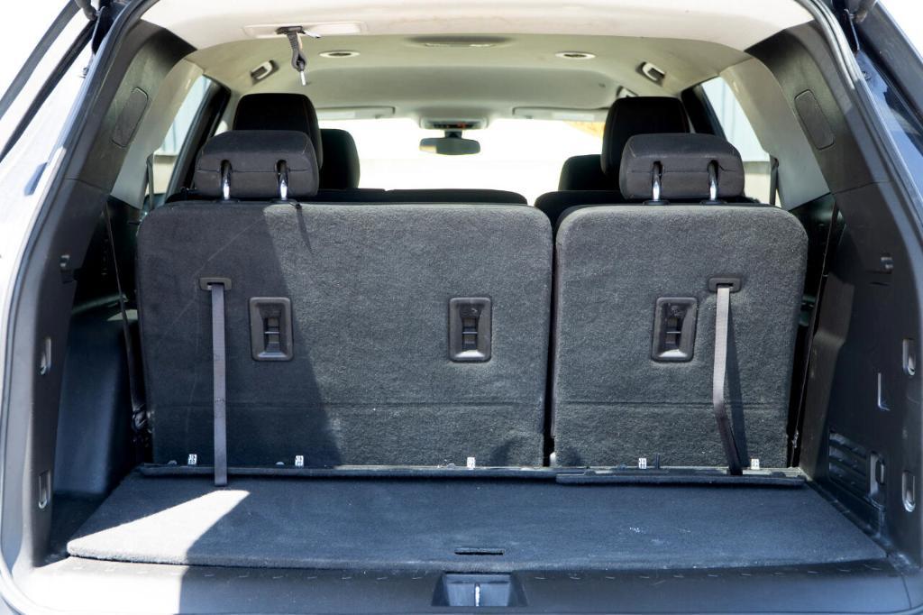 used 2020 Chevrolet Traverse car, priced at $17,995
