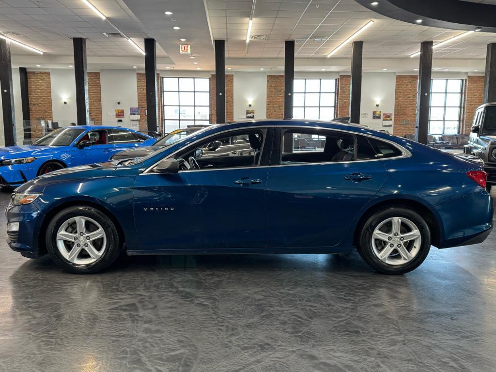 used 2019 Chevrolet Malibu car, priced at $9,988