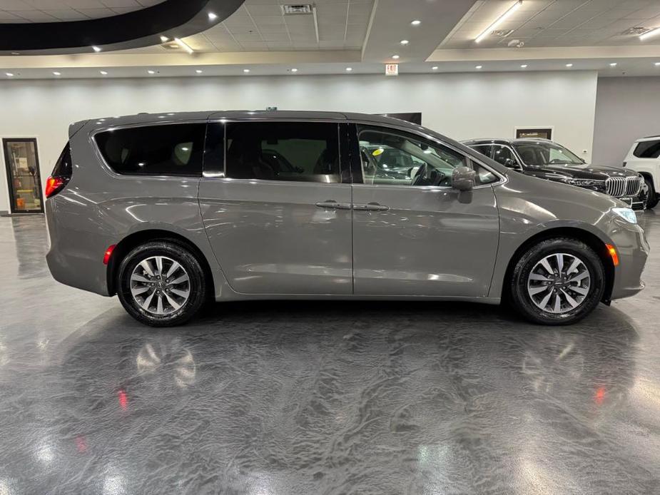 used 2022 Chrysler Pacifica Hybrid car, priced at $19,988