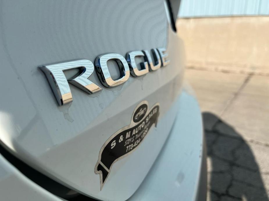 used 2019 Nissan Rogue car, priced at $12,998