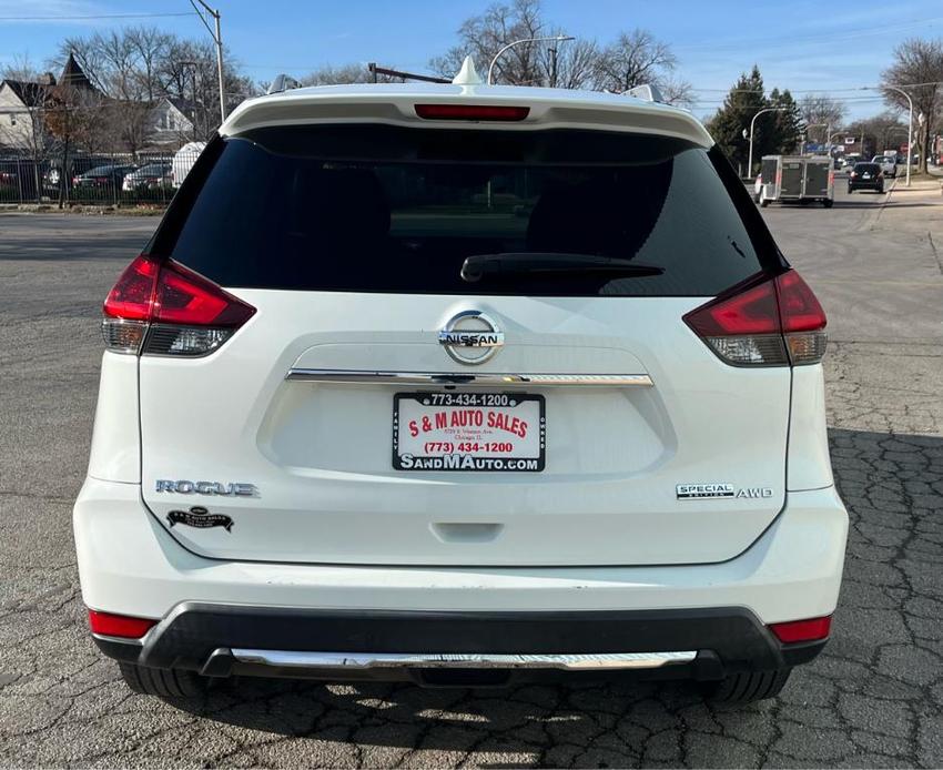 used 2019 Nissan Rogue car, priced at $12,998