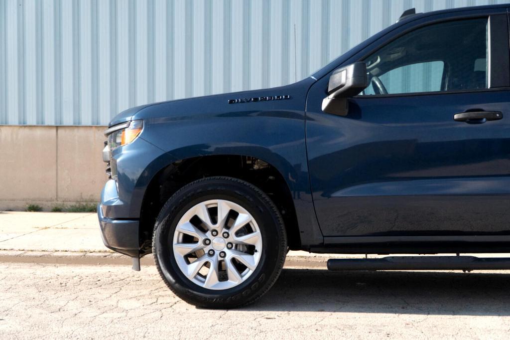 used 2022 Chevrolet Silverado 1500 car, priced at $26,995