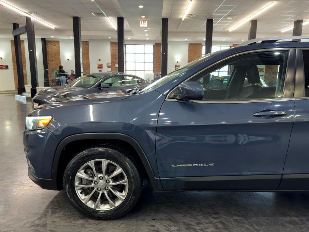 used 2020 Jeep Cherokee car, priced at $12,988