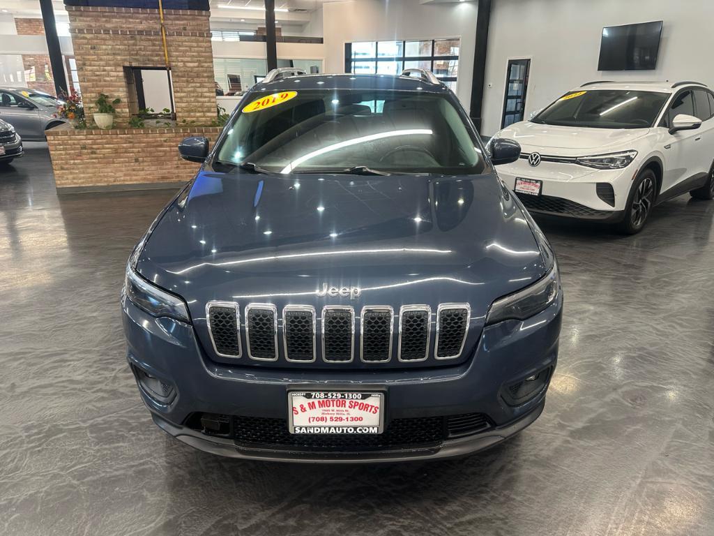 used 2019 Jeep Cherokee car, priced at $11,998