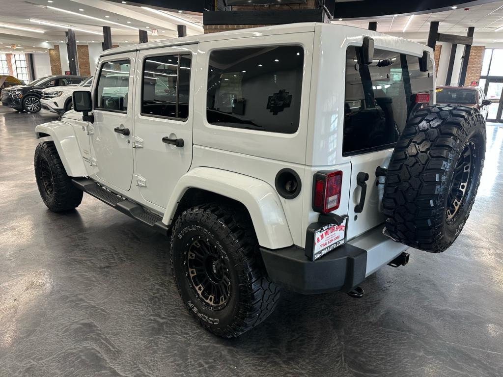 used 2015 Jeep Wrangler Unlimited car, priced at $15,995