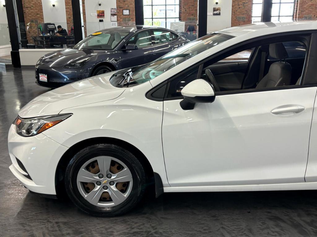 used 2018 Chevrolet Cruze car