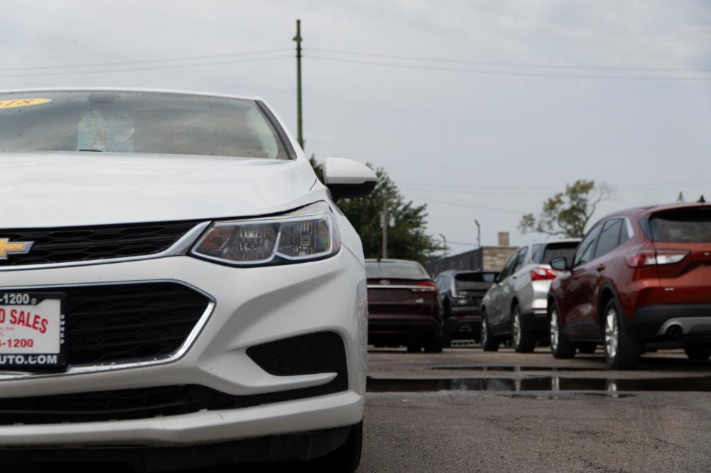 used 2018 Chevrolet Cruze car, priced at $6,288