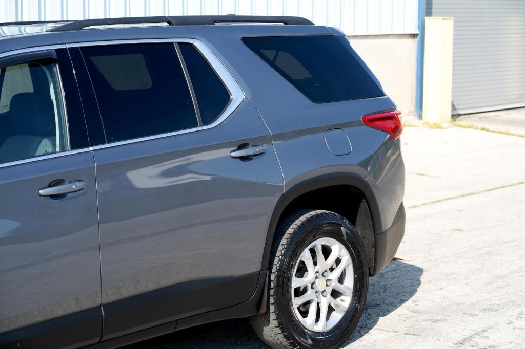 used 2020 Chevrolet Traverse car, priced at $17,495