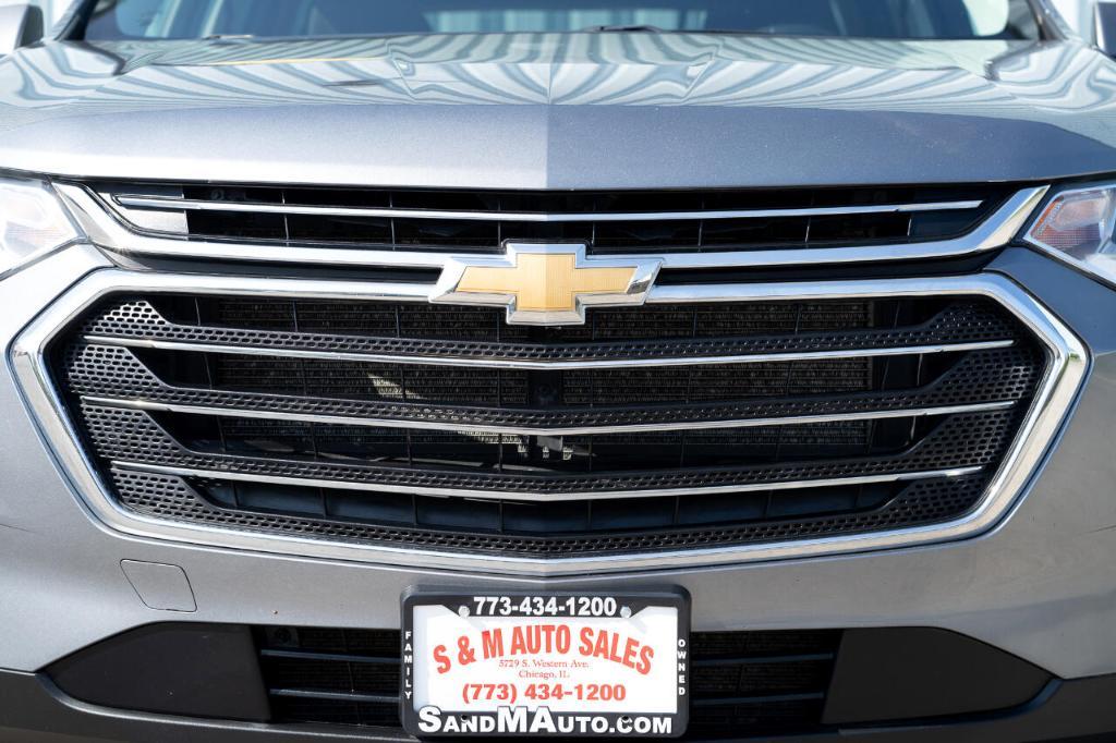 used 2020 Chevrolet Traverse car, priced at $17,495