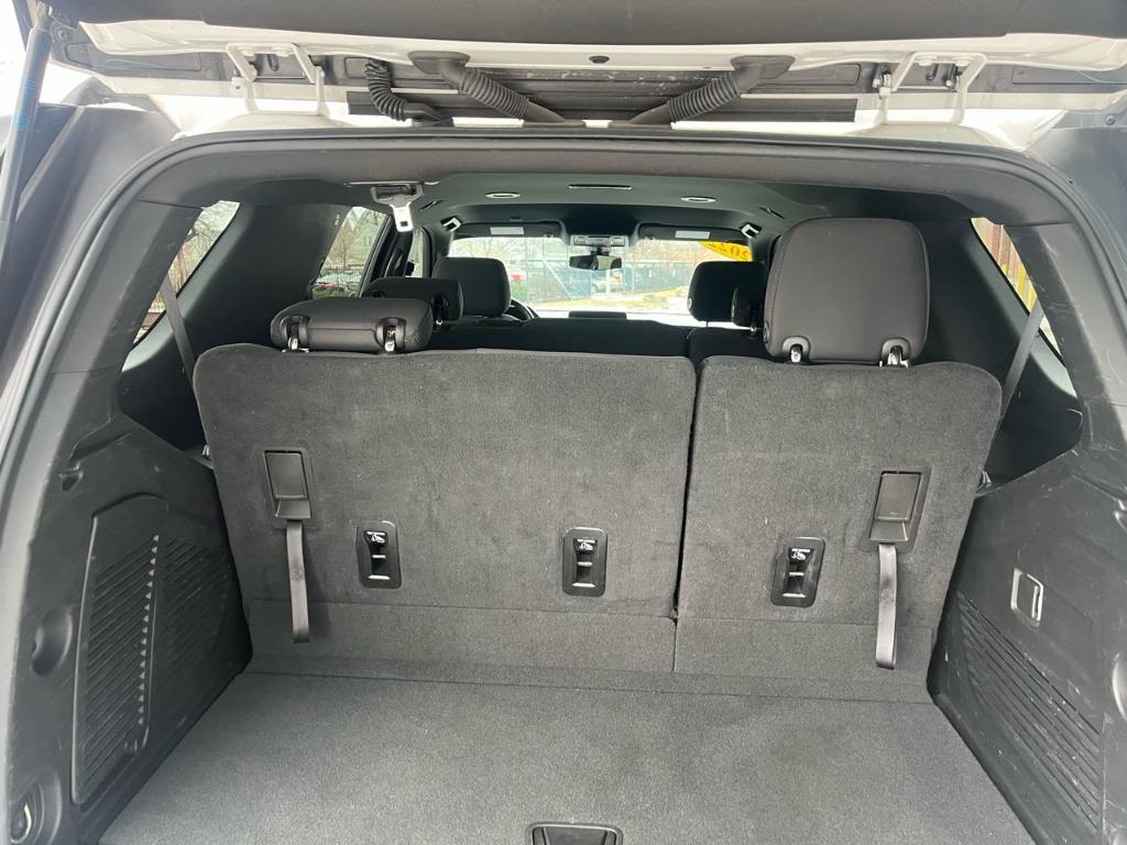 used 2022 Chevrolet Tahoe car, priced at $43,995
